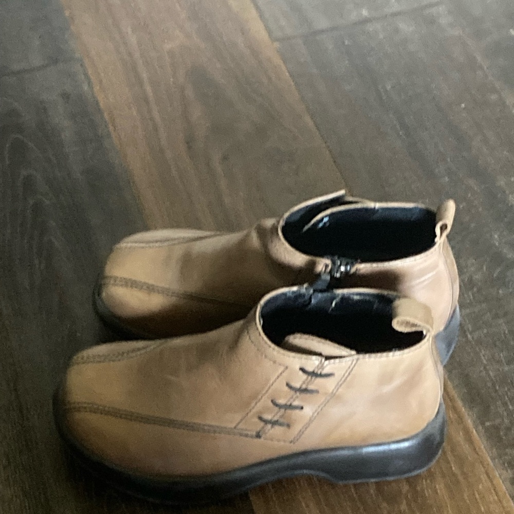 Dansko booties. Size 36 (US 6) used but good condition
